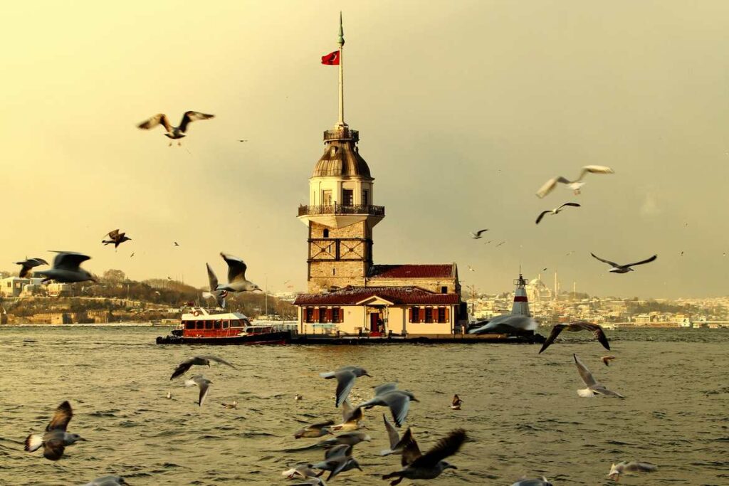 tarikan best & cantik di istanbul turki - Menara Maiden