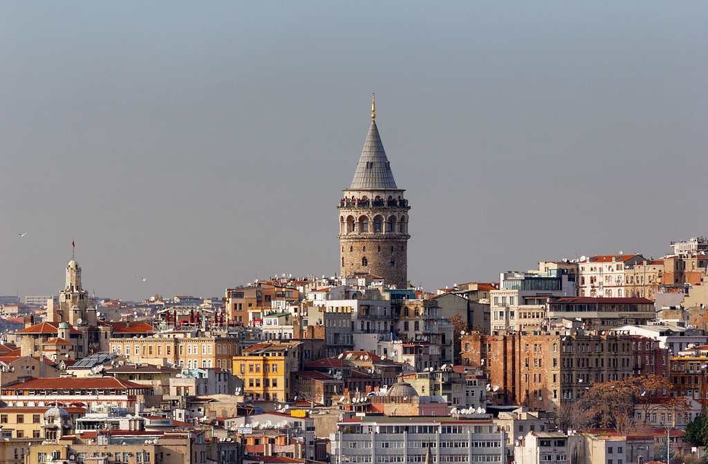 tempat menarik wajib di istanbul turki, Menara Galata