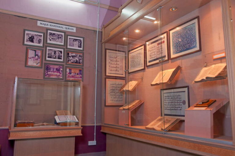 Harga Tiket Muzium Islam Sarawak 2020 + Tips & Peta Lokasi
