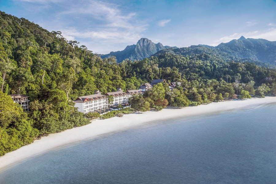 the andaman resort -- antara resort tepi pantai langkawi paling mewah di pulau ini