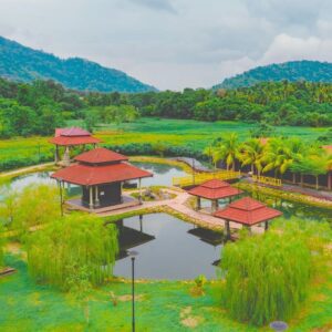 kampung ayer hangat
