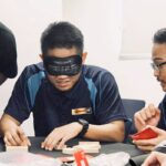 dialogue in the dark blind