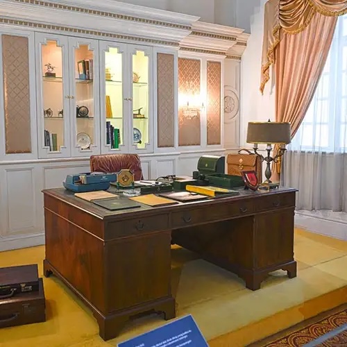 galeri diraja sultan abdul aziz