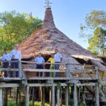 kampung budaya sarawak rumah etnik