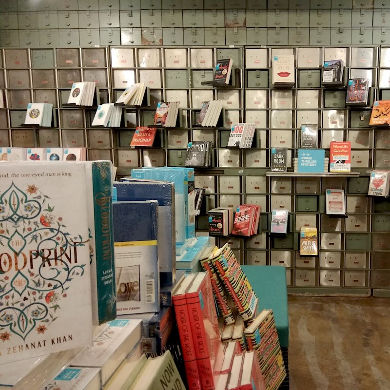 bookexcess @ koh heng