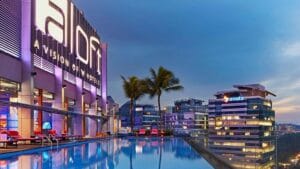 senarai hotel di kuala lumpur yg ada swimming pool best-best