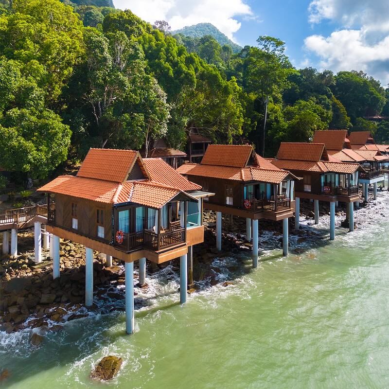 penginapan villa di berjaya resort langkawi