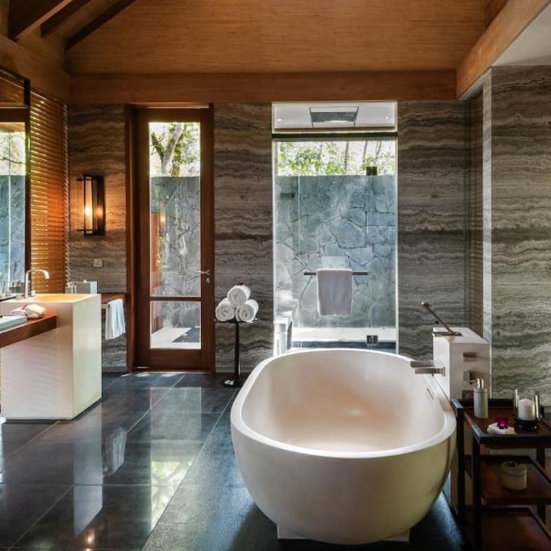 datai langkawi tub mandi di villa datai resort